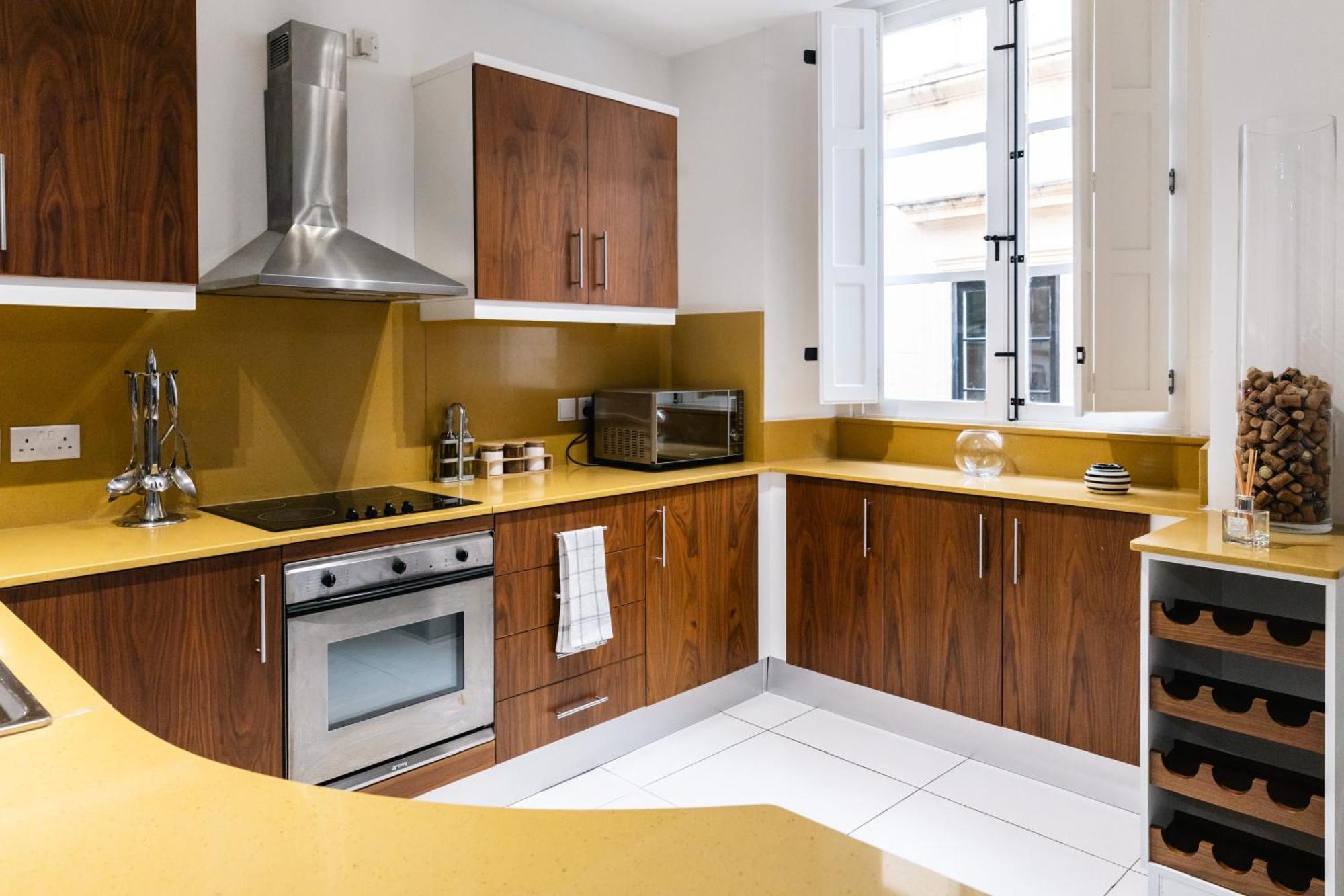 Modern Central 2Br Flat In Valletta By Arcobnb Ngoại thất bức ảnh